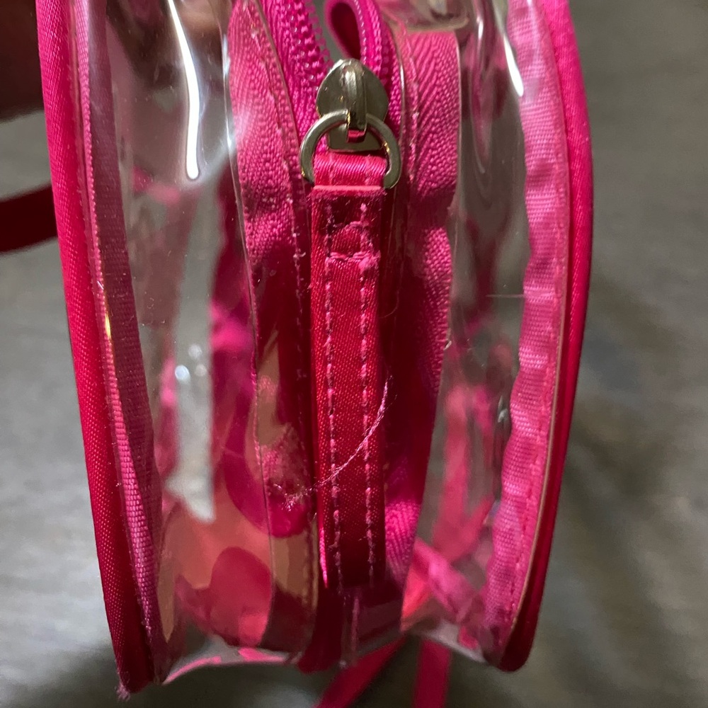 Hello Kitty cosmetics bag - Picture 5 of 6